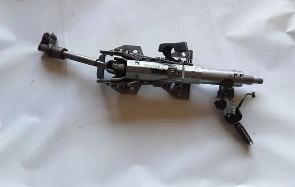 Peugeot 508 Steering column universal joint 9685984