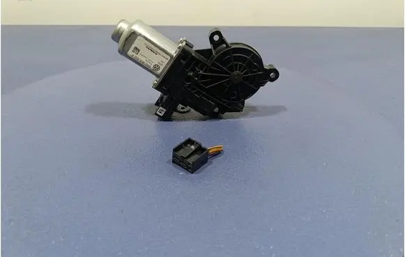 Seat Ibiza IV (6J,6P) Front door window regulator with motor 6R0959802B