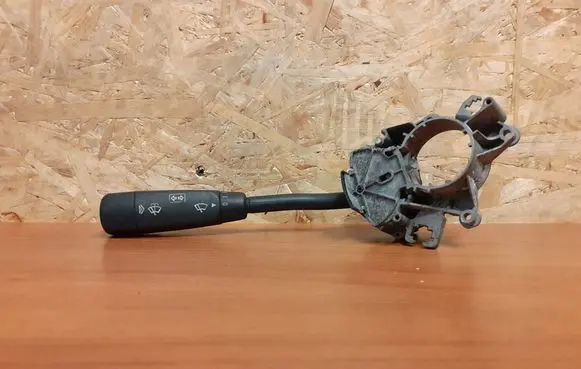 Mercedes-Benz C W202 Indicator stalk A2085450010 2278