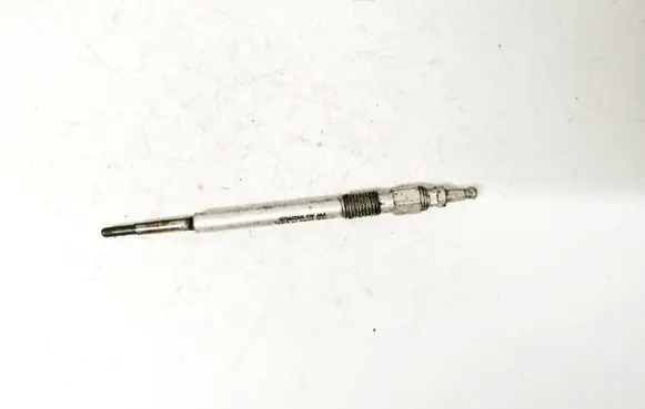 Volkswagen PASSAT B6 Glow plug n10579803 7vk741h