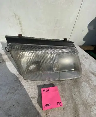 Volkswagen PASSAT B5 Headlight/headlamp 