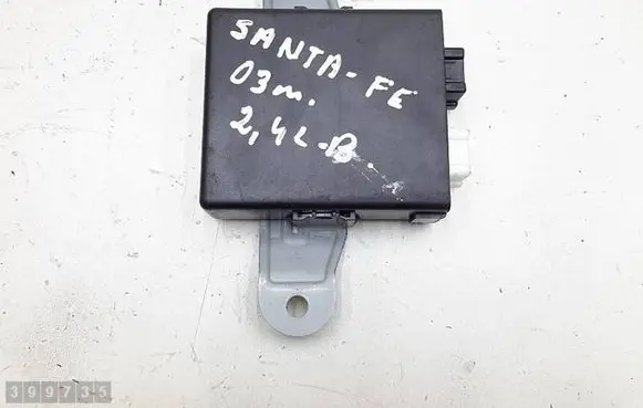 Hyundai Santa Fe Window wiper relay 9875026000 139103010