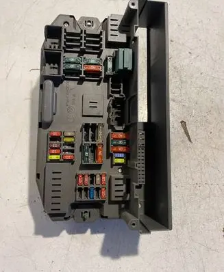 BMW X5 E70 Fuse module 693169003 518966010