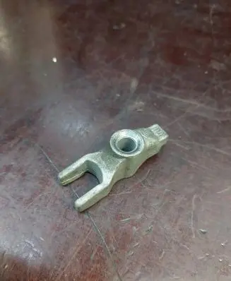 Opel Insignia A Fuel Injector clamp holder