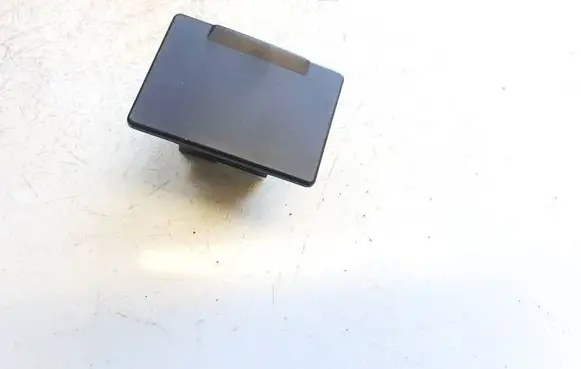 Nissan Leaf I (ZE0) USB socket connector gt25mj4pad