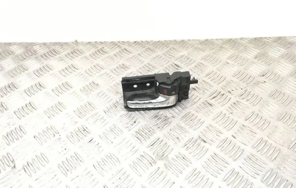 Toyota Avensis T250 Front door interior handle 50594A1