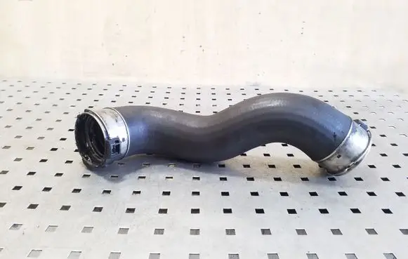 Mini Cooper Countryman R60 Intercooler hose/pipe 11618506720 8506720
