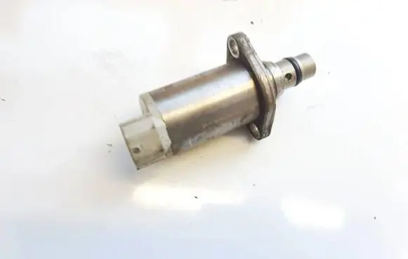Toyota Avensis T250 Fuel pressure sensor 04e01336 04e-01336