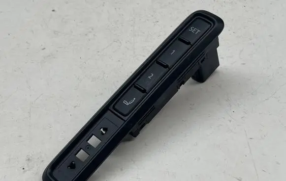 Audi A3 S3 8P Rear glass lock/latch Q409 11A959769A