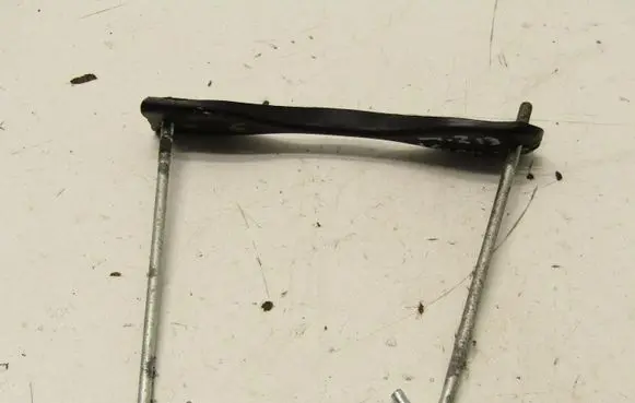 Suzuki Ignis Battery bracket 