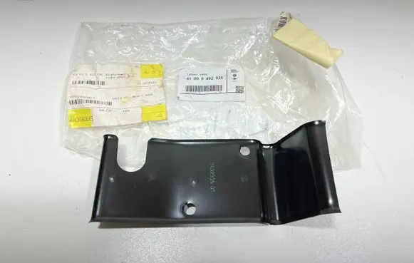 BMW X5 G05 Rear shock absorber/damper 9492935