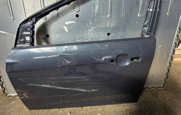 Ford Focus Front door 