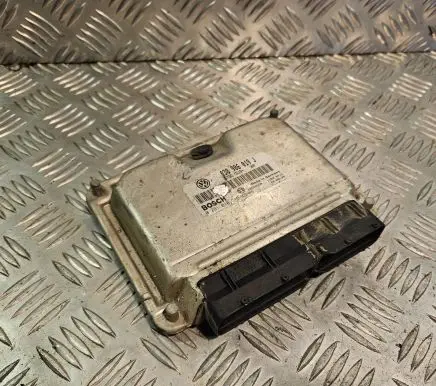 Volkswagen Sharan Engine control unit/module 038906019J 0281010216