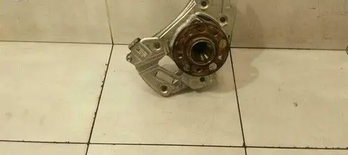 Mercedes-Benz AMG GT 4 x290 w290 Front wheel bearing hub A1903309001