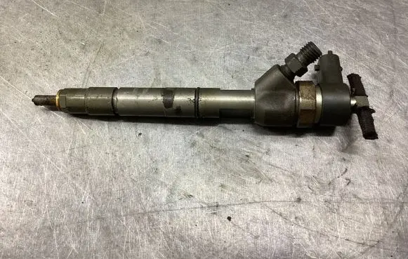 Honda CR-V Fuel injector 16450R06E01