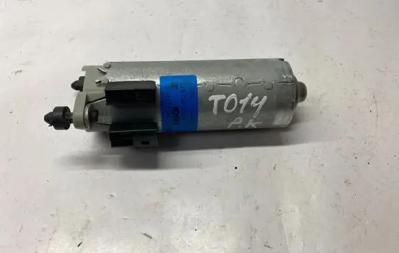 BMW X3 F25 Seat adjustment motor P01241401