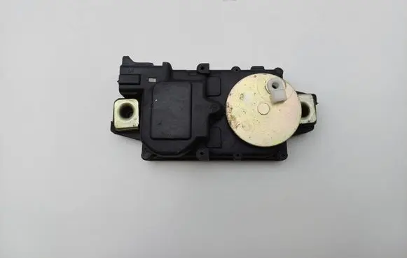 Hyundai Lantra II Central locking motor 