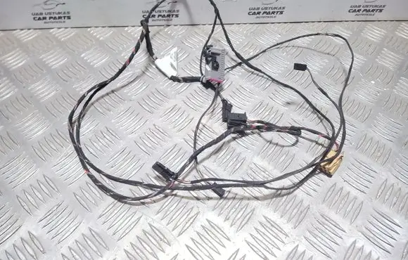 Porsche Cayenne (9PA) Front door wiring loom 7L5971121A