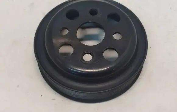 Lexus LS 460 - 600H Water pump pulley 1617338040
