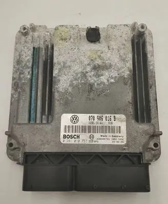 Volkswagen Phaeton Engine control unit/module 070906016B 0281010737 1039S04733