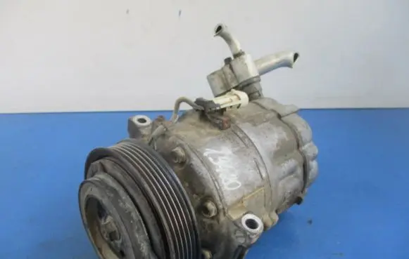 Opel Signum Air conditioning (A/C) compressor (pump) 09225560
