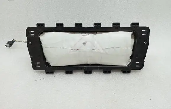 BMW M5 F90 Passenger airbag 9772807