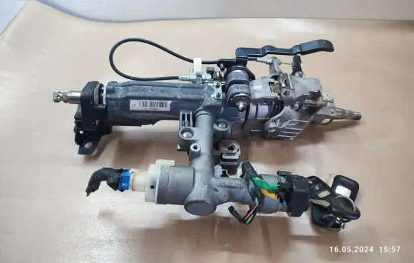 Hyundai Sonata Steering wheel axle