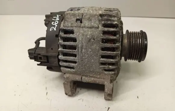 Skoda Octavia Mk2 (1Z) Generator/alternator 06F903023C