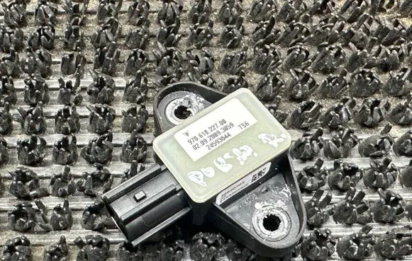 Porsche Panamera (970) Airbag deployment crash/impact sensor 97061822700