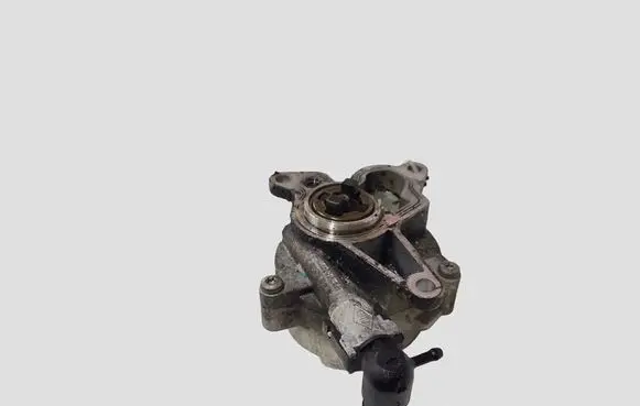 Nissan X-Trail T31 Vacuum pump 8200796080 796080 2A220907