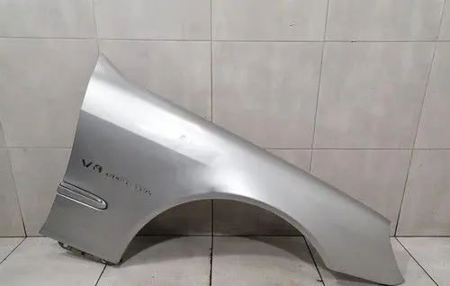 Mercedes-Benz S W220 Rear arch A2208800418