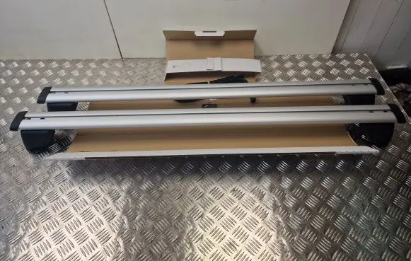 Audi Q8 Roof transverse bars on the 