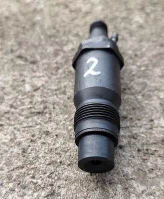 Jeep Grand Cherokee (WJ) Fuel injector KCA17S89