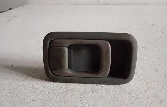Nissan Micra Front door interior handle 851479
