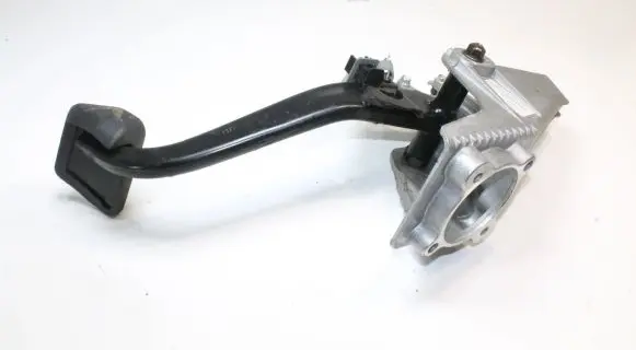 Land Rover Range Rover L322 Brake pedal SKB000181