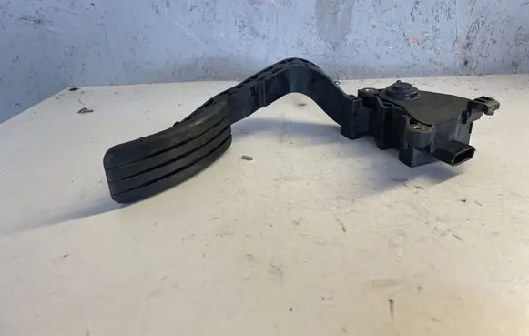 Renault Scenic III - Grand scenic III Accelerator throttle pedal 180100011R