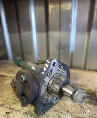 Mazda 6 Fuel injection high pressure pump 2940000044