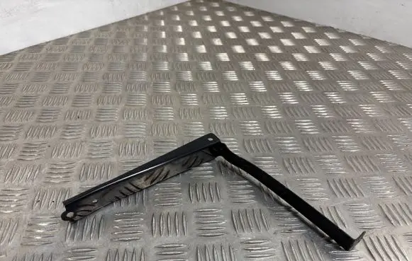 Battery box tray