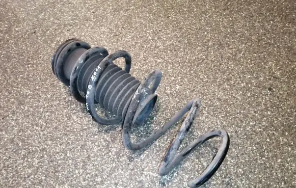 Opel Astra J Front coil spring