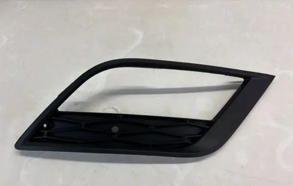 Seat Ibiza IV (6J,6P) Front bumper lower grill 6J0853666E K3481