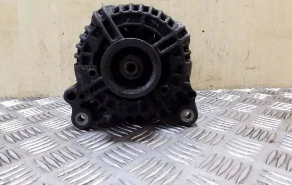 Audi A5 8T 8F Generator/alternator 059903016E 012452516