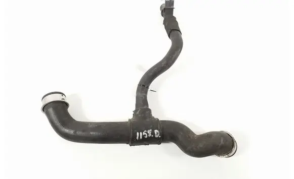Mercedes-Benz CLC CL203 Engine coolant pipe/hose A2035014682