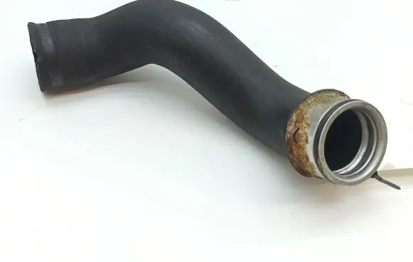 Mercedes-Benz E W211 Engine coolant pipe/hose A2115011282