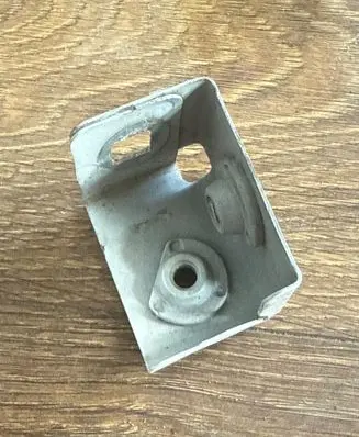 Renault Master III Fender mounting bracket 625250003r