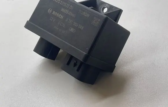 Land Rover Discovery Sport Glow plug pre-heat relay 9X2Q12B533BB 9665940680 0281003048