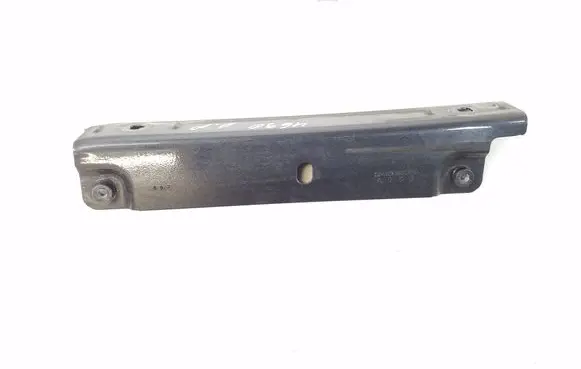 Mercedes-Benz SLK R172 Fender mounting bracket A1728800814