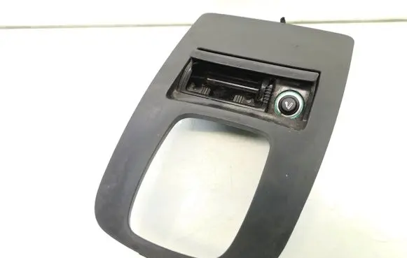 Ashtray (front)