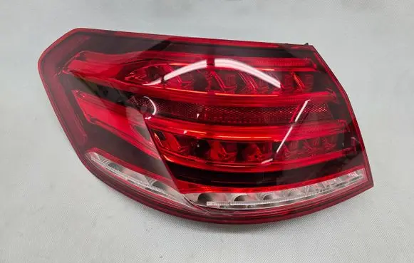 Mercedes-Benz E W212 Rear/tail lights A2129060703