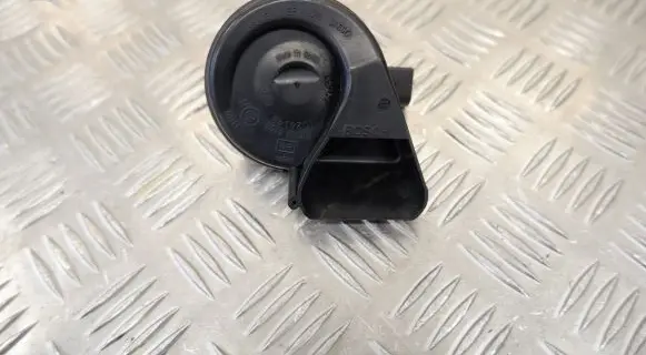 Audi Q7 4L Horn signal 4L0951221A