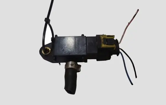 Opel Insignia A Exhaust gas pressure sensor 55566186